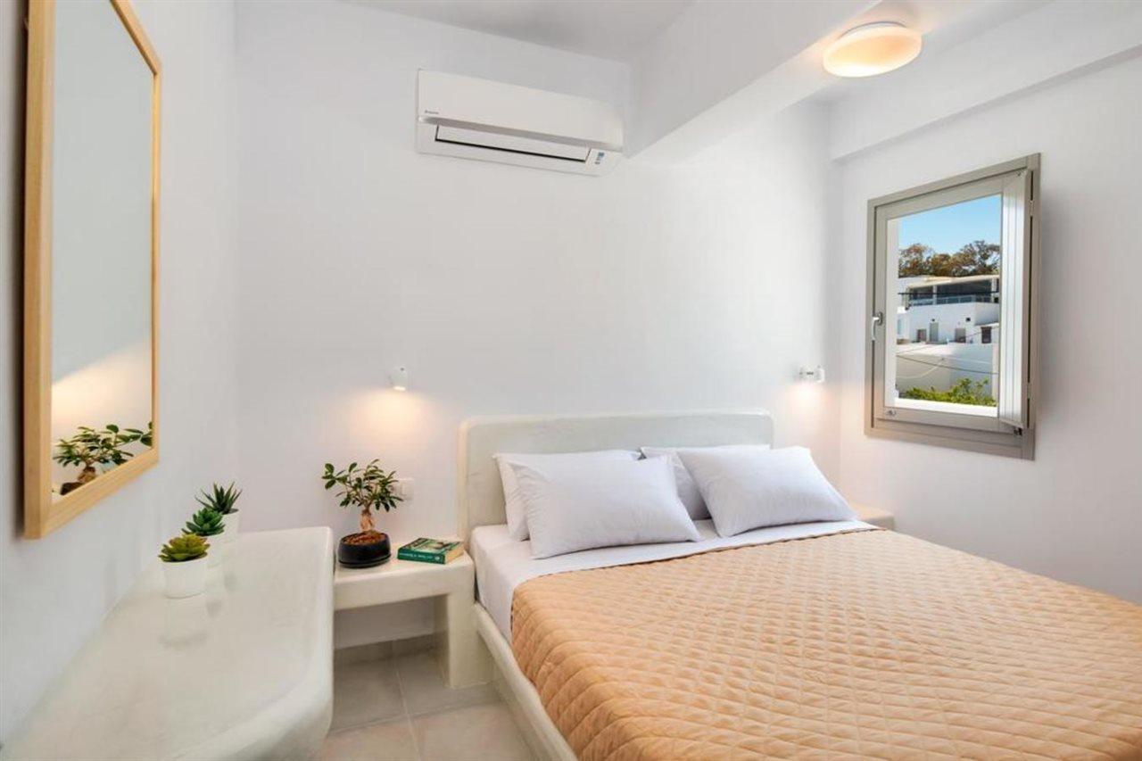 Olive Tree Suites Fira  Exterior photo